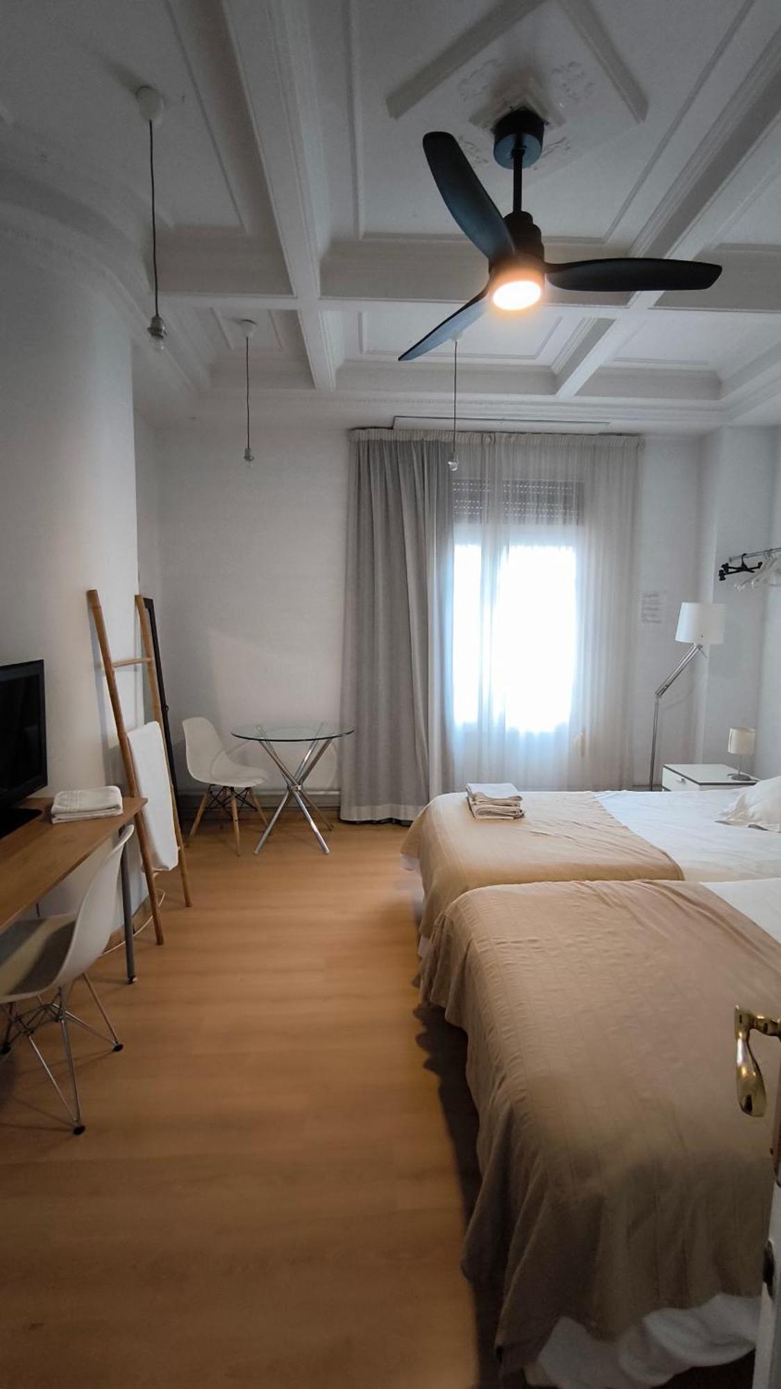 7 Moons B&B Βαλένθια Εξωτερικό φωτογραφία