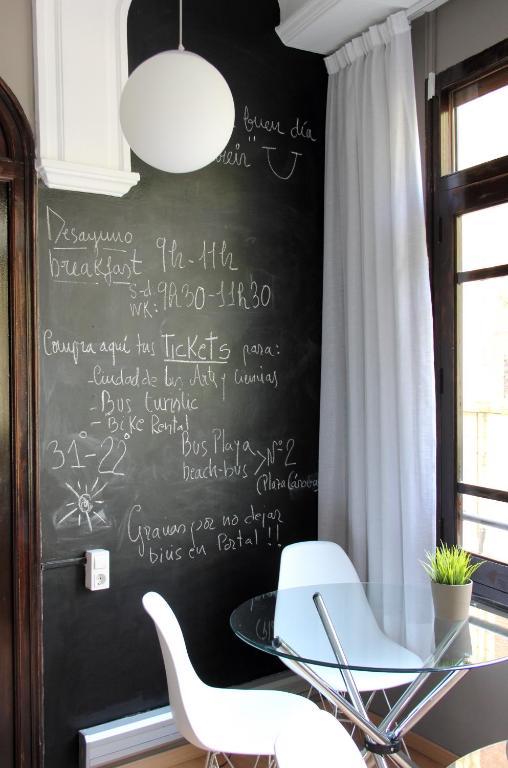 7 Moons B&B Βαλένθια Εξωτερικό φωτογραφία